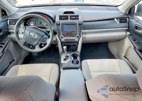 2012 Toyota Camry Base z USA, uszkodzony, nr VIN 4T1BF1FK8CU579477